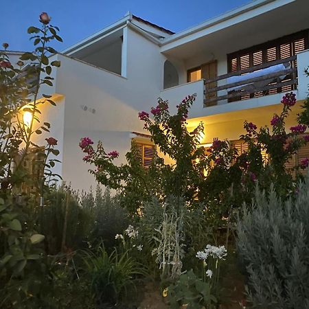 Six Bedroom Holiday Home Matea Ploce  Exterior foto