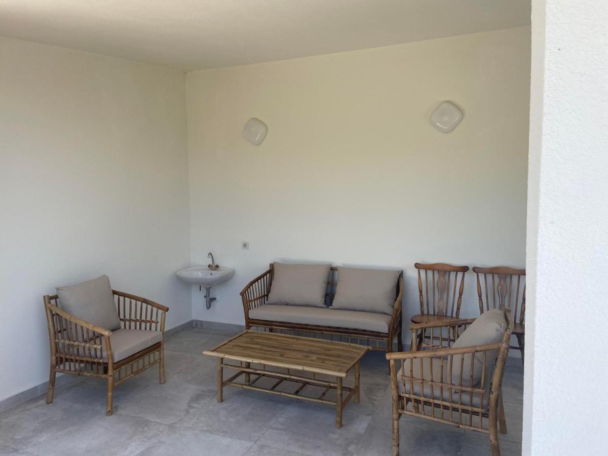 Six Bedroom Holiday Home Matea Ploce  Exterior foto