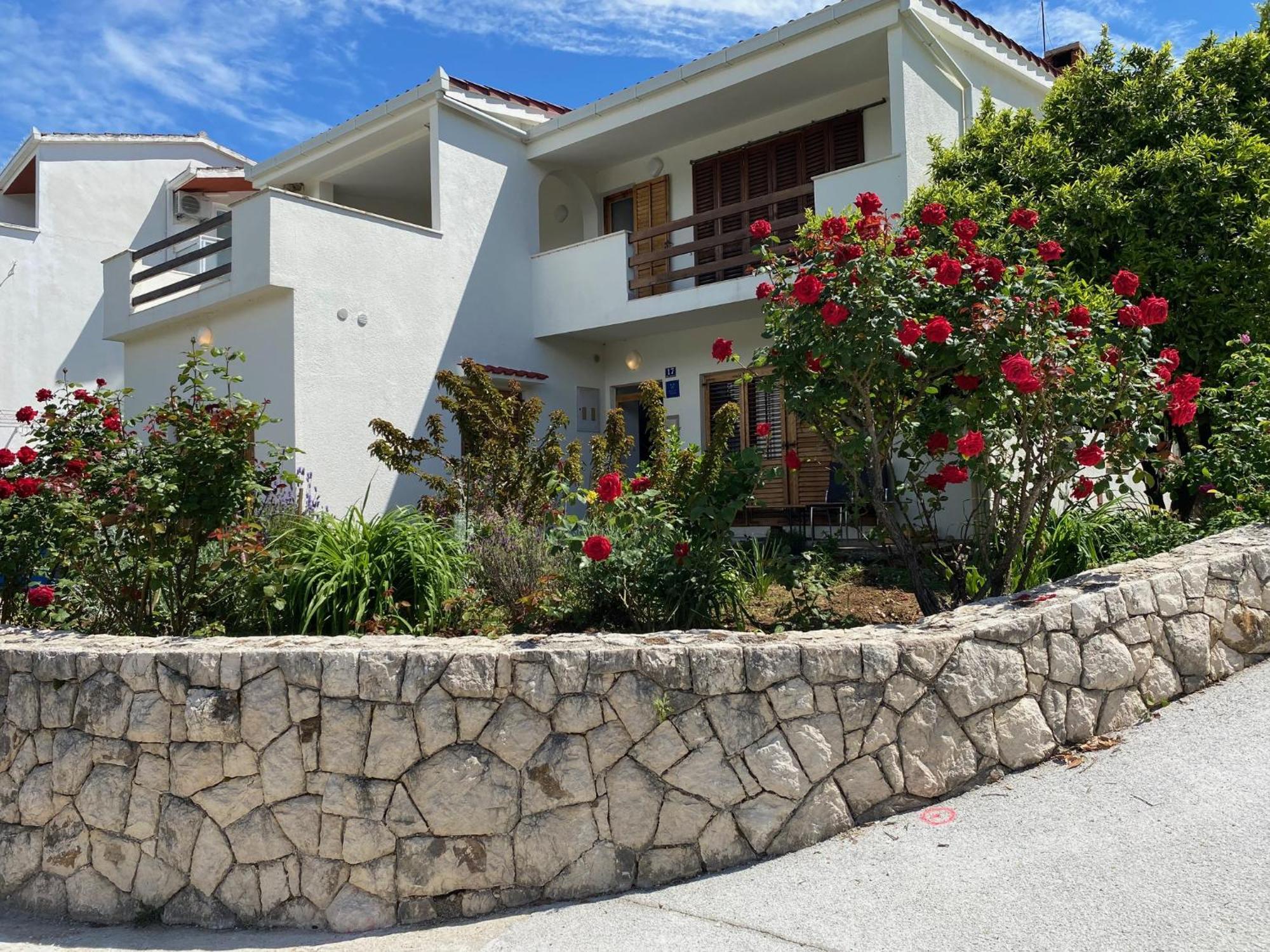 Six Bedroom Holiday Home Matea Ploce  Exterior foto